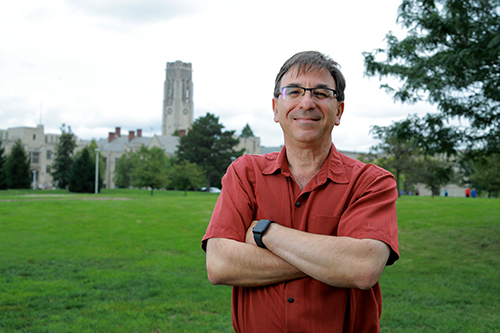 Feature photo of Dr. Tomer Avidor-Reiss, a professor in the UToledo Department of Biological Sciences.