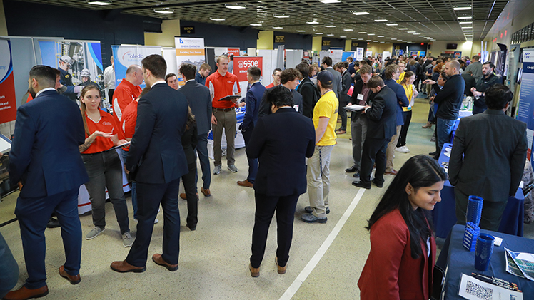 UToledo engineering students and alumni as well as various companies at the The College of Engineering’s Engineering Career Expo.