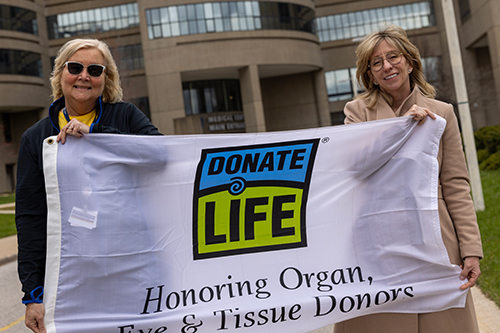 Lisa Wilson, transplant outreach coordinator, left, and Christine Stesney-Ridenour, UTMC chief operating officer.