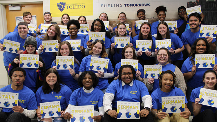 Summer 2024 Rocket Kids interns participate in a training at UToledo.