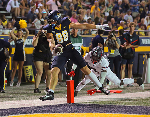 Senior tight end Anthony Torres scores on a 14-yard toss to give the Rockets a 28-10 with 1:59 to play in the half.