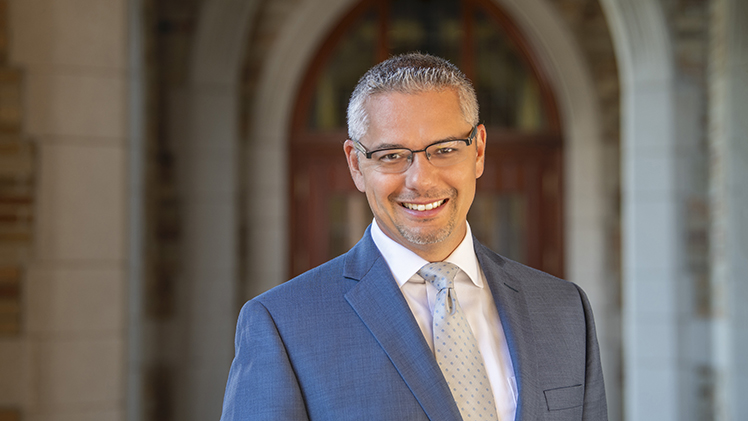 Portrait of Dr. Vincent Phillip Muñoz is the director of the Center for Citizenship & Constitutional Government at the University of Notre Dame.