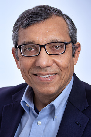 Headshot of Dr. Zulfiqar Bhutta, a pediatrician with decades of experience in global health, who will deliver the S. Amjad Hussain Visiting Lecture in Medical Humanities on Oct. 10, 2024.