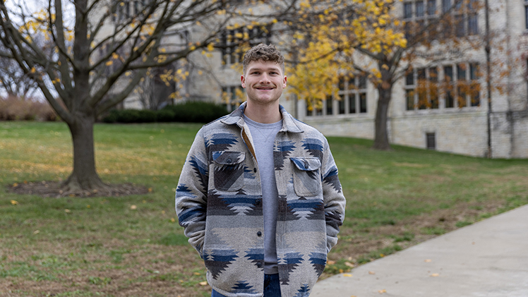 Outside feature portrait of Seth Wilson, who graduates Dec. 14 with his bachelor’s degree in civil engineering.