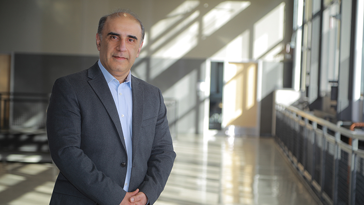 Feature portrait of Dr. Abbas Semnani, who heads the Adaptive Radiofrequency and Plasma Lab at the UToledo College of Engineering.