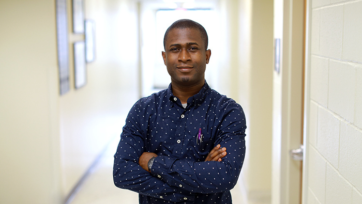 Portrait of Olawale “Femi” Oluwafemi, a doctoral student in Spatially Integrated Social Sciences.