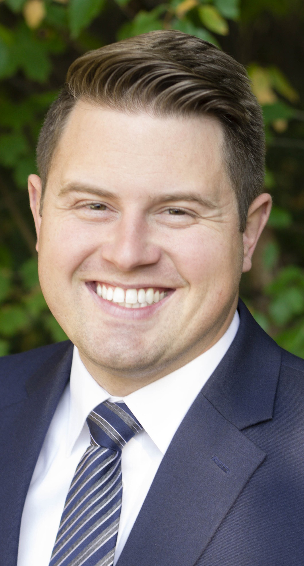 headshot of Robert “Reggie” Bradley, Jr.