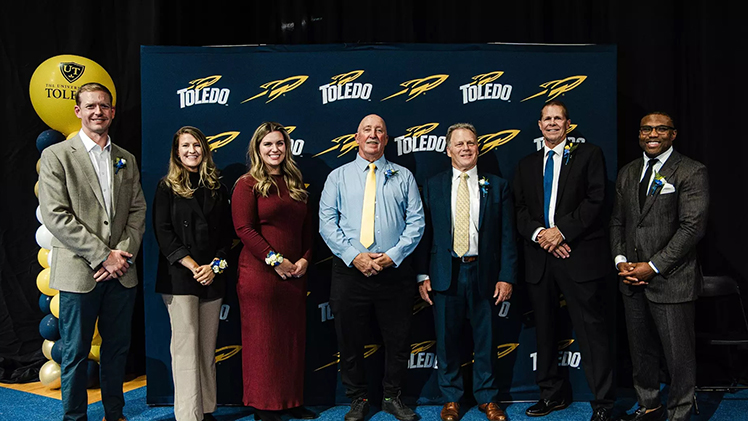 Group photo of the Varsity T Hall of Fame Class of 2025, from left, Ryan Wilkinson, Rachel MacLeod, Beth Rogers Palmer, Robert Wohl, Dan Kay, Tony Lee and Trinity Dawson.