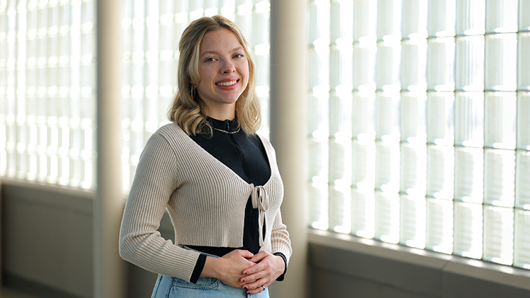 Portrait of UToledo senior Lia Sanford, who receives her bachelor of science degree in mechanical engineering and a bachelor of arts degree in general studies on Saturday, Dec. 13.