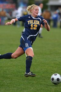 In-game photo of soccer player Ali Leak.